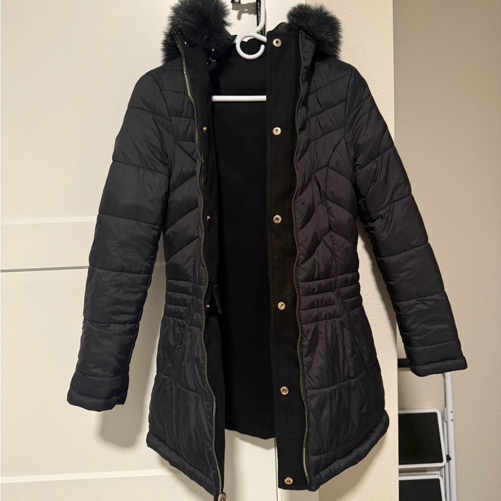 Women’s Black Puffer Jacket size small reversible jacket